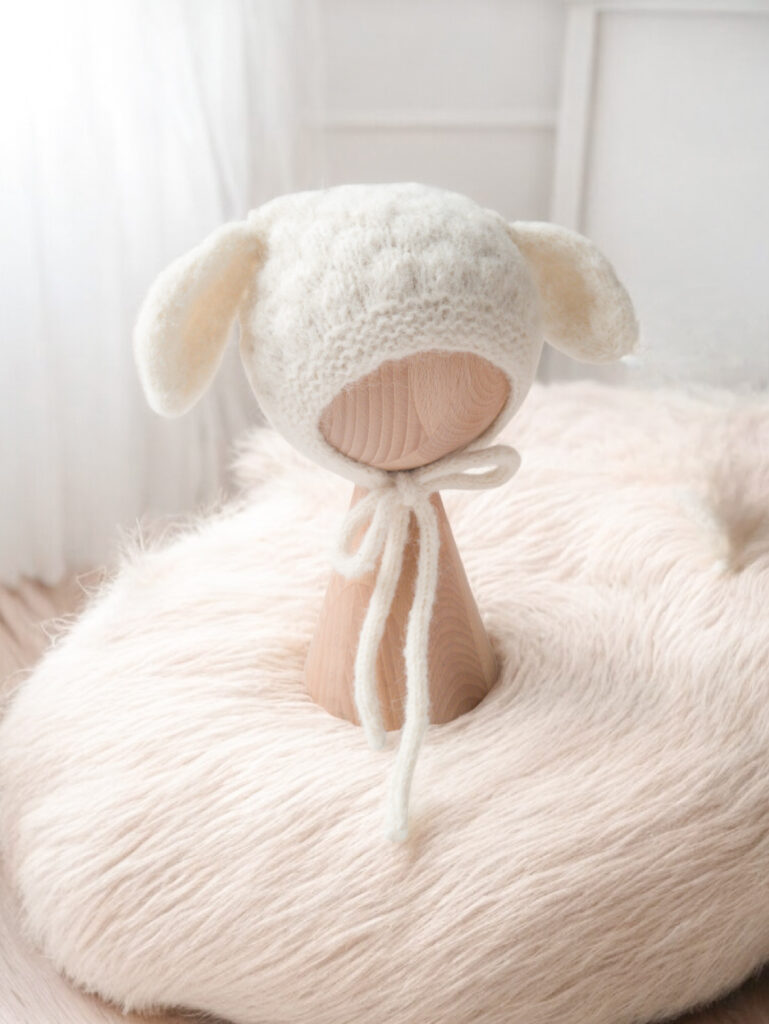 Bonetka fluffy sheep